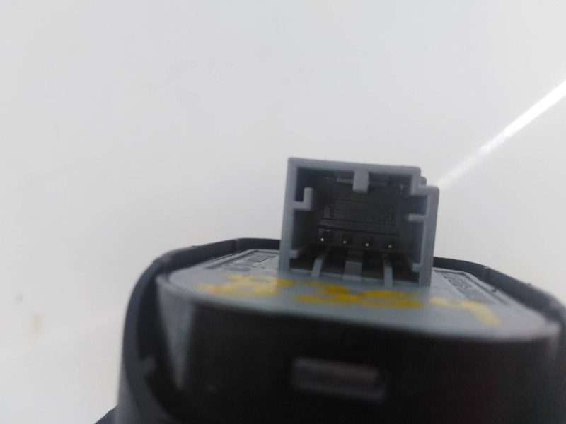 Recambio de mando elevalunas delantero izquierdo para audi a1 sportback (8xf) attracted referencia OEM IAM 8U0959851 8X49599521A