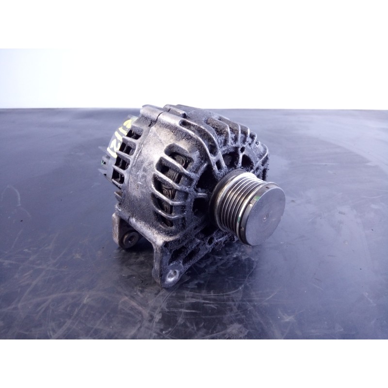 Recambio de alternador para renault scenic iii dynamique referencia OEM IAM 231004554R FG15T0582612716A P3-A4-9-3