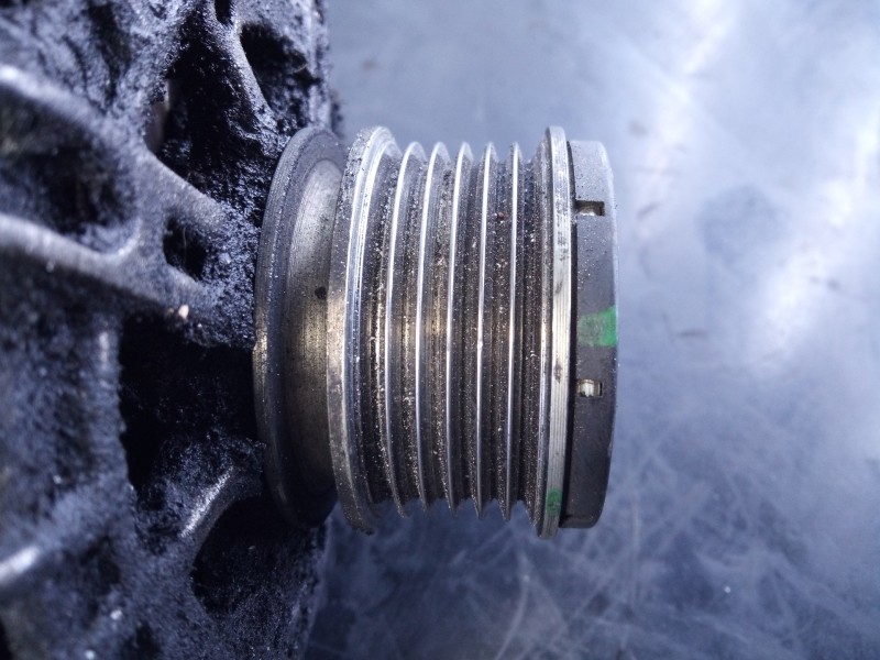 Recambio de alternador para renault scenic iii dynamique referencia OEM IAM 231004554R FG15T0582612716A P3-A4-9-3