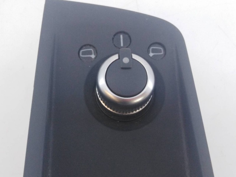 Recambio de mando elevalunas delantero izquierdo para audi a1 sportback (8xf) attracted referencia OEM IAM 8U0959851 8X49599521A