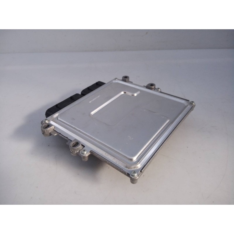 Recambio de centralita motor uce para citroën c4 iii seduction referencia OEM IAM 9815023380 9851418180 E3-B2-31-3