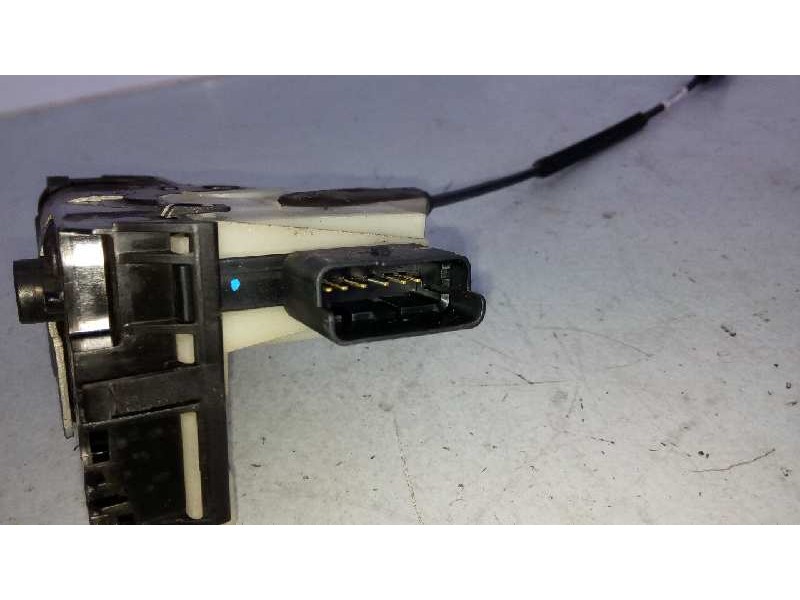 Recambio de cerradura puerta delantera izquierda para peugeot 208 access referencia OEM IAM 4740719302  E1-A4-24-2