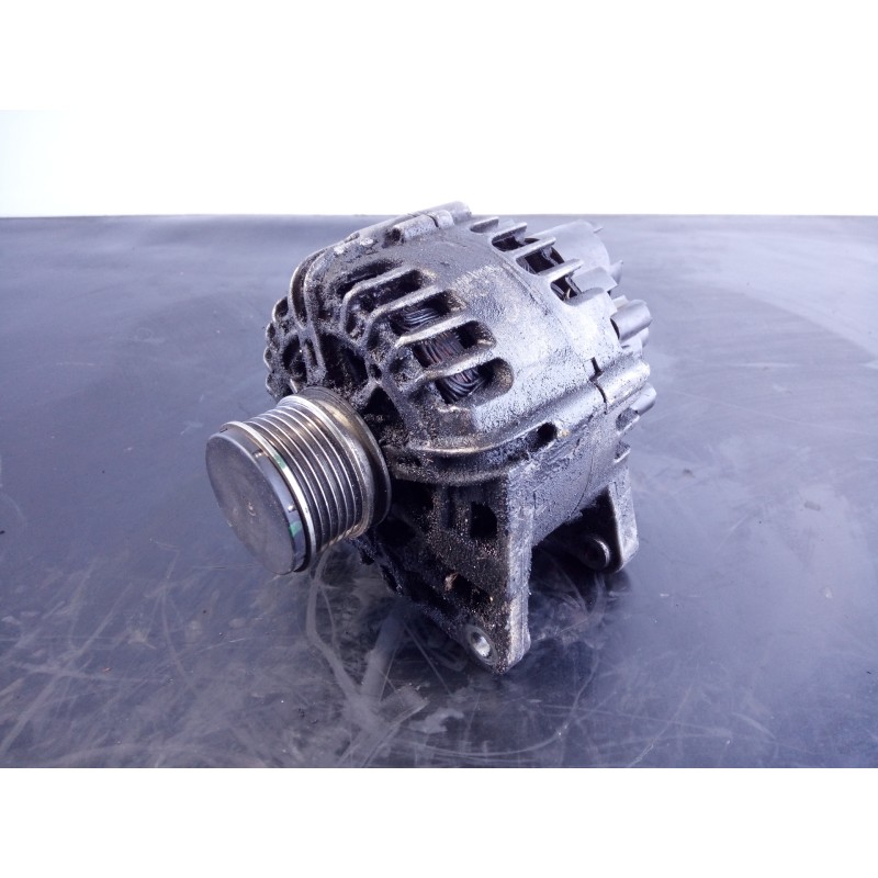 Recambio de alternador para renault scenic iii dynamique referencia OEM IAM 231004554R FG15T0582612716A P3-A4-9-3