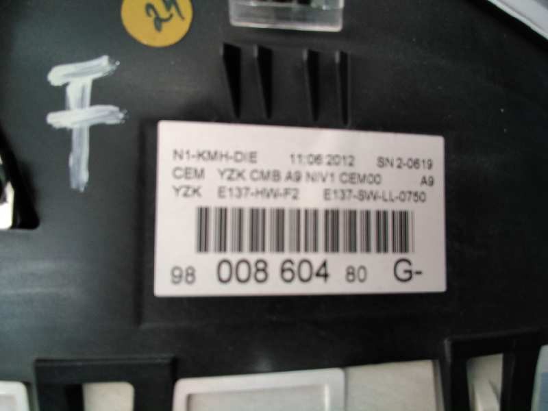 Recambio de cuadro instrumentos para peugeot 208 access referencia OEM IAM 9800860480  E2-B2-45-2