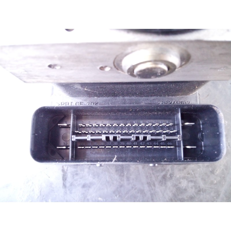Recambio de abs para audi a3 (8p) 2.0 tdi ambition (dpf) (125kw) referencia OEM IAM 1K0614517AF 0K0907379AC P3-B8-17-2