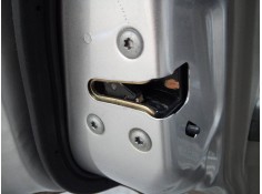 CERRADURA PUERTA TRASERA IZQUIERDA 