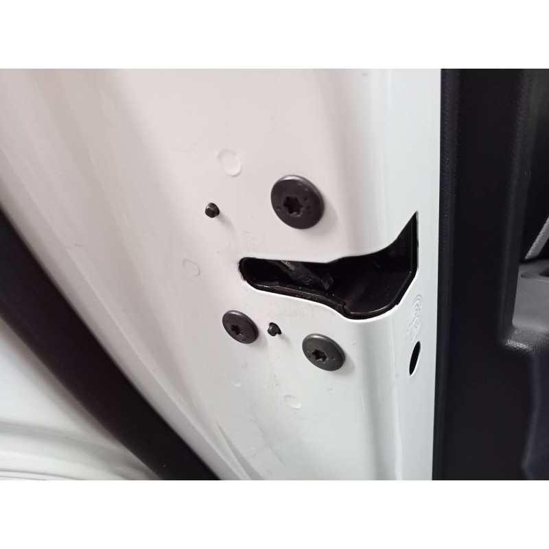 Recambio de cerradura puerta trasera derecha para citroën c4 iii seduction referencia OEM IAM   