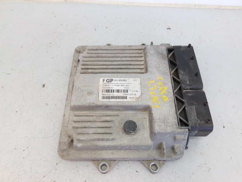 Recambio de centralita motor uce para opel corsa c 1.3 16v cdti cat (z 13 dt / ln9) referencia OEM IAM 55190069  E3-A5-34-1