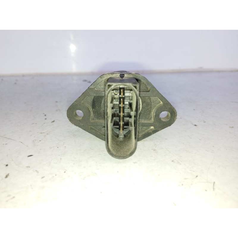 Recambio de caudalimetro para mercedes-benz clase c (w203) berlina 2.2 cdi cat referencia OEM IAM F00C2G2026  E3-A1-2-9