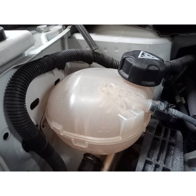 Recambio de deposito expansion para citroën c4 iii seduction referencia OEM IAM   