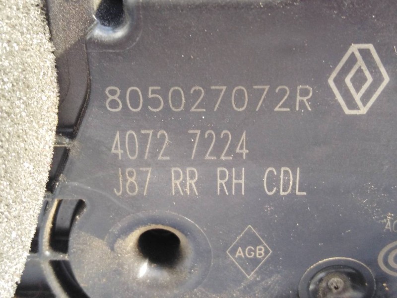 Recambio de cerradura puerta trasera derecha para renault captur zen referencia OEM IAM 805027072R  E1-A1-32-1