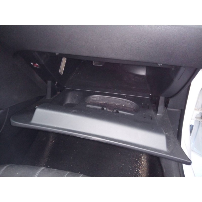 Recambio de guantera para citroën c4 lim. feel referencia OEM IAM   
