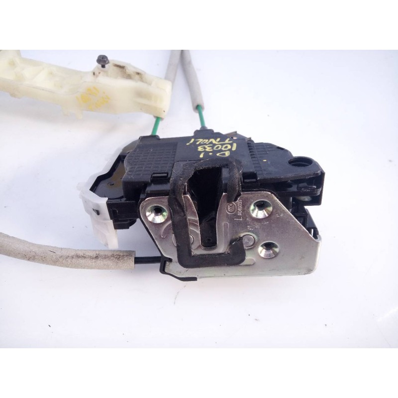 Recambio de cerradura puerta delantera izquierda para ssangyong tivoli crystal 4x2 referencia OEM IAM 7121035020  1-B3-51-2