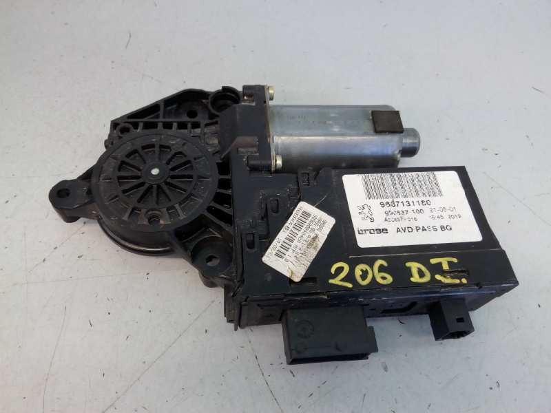 Recambio de motor elevalunas delantero izquierdo para peugeot 206 berlina 2.0 hdi cat referencia OEM IAM 9637131180  E3-B2-48-2
