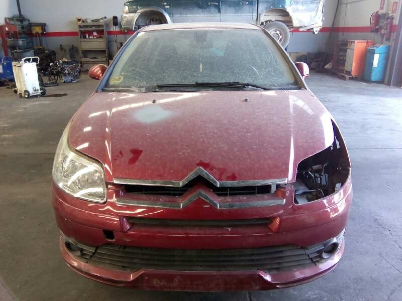 citroen c4 berlina del año 2006