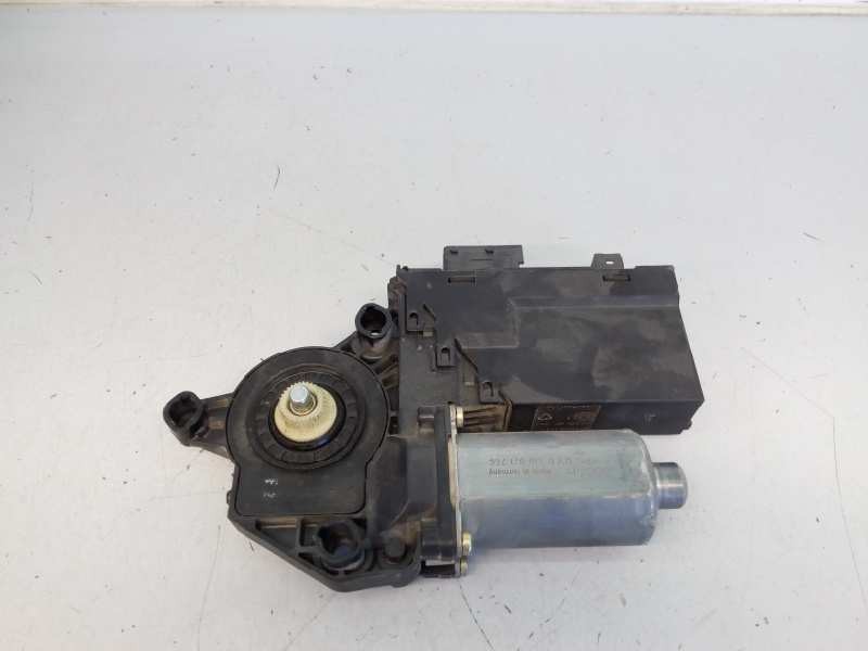 Recambio de motor elevalunas delantero izquierdo para peugeot 206 berlina 2.0 hdi cat referencia OEM IAM 9637131180  E3-B2-48-2