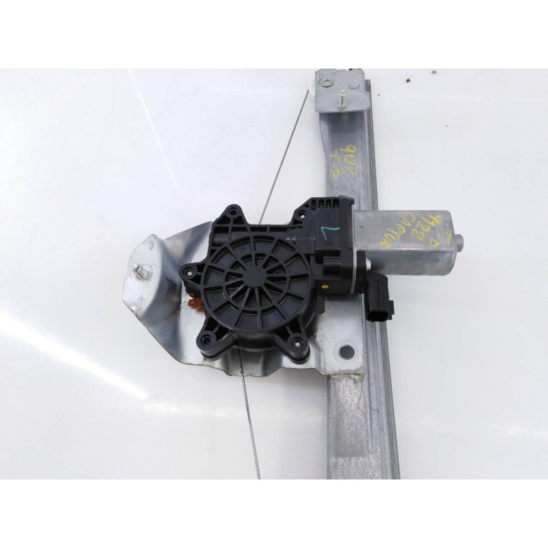 Recambio de elevalunas trasero derecho para renault captur zen referencia OEM IAM 19031060034 827009380R E1-A1-28-2