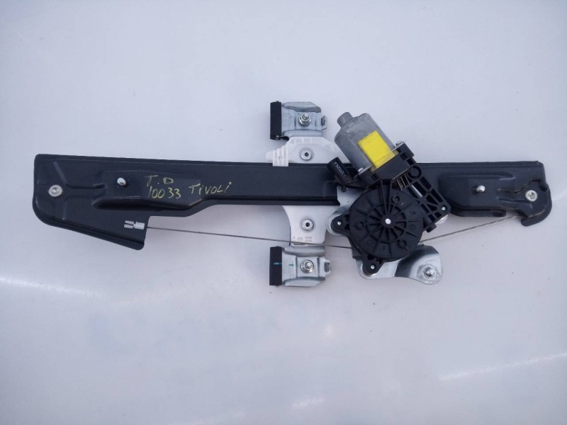 Recambio de elevalunas trasero derecho para ssangyong tivoli crystal 4x2 referencia OEM IAM   E1-B3-4-1