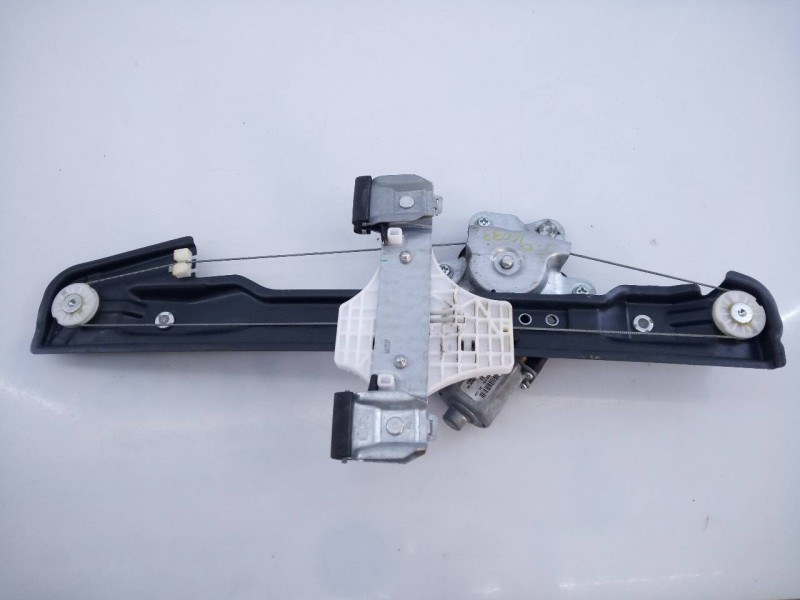 Recambio de elevalunas trasero derecho para ssangyong tivoli crystal 4x2 referencia OEM IAM   E1-B3-4-1