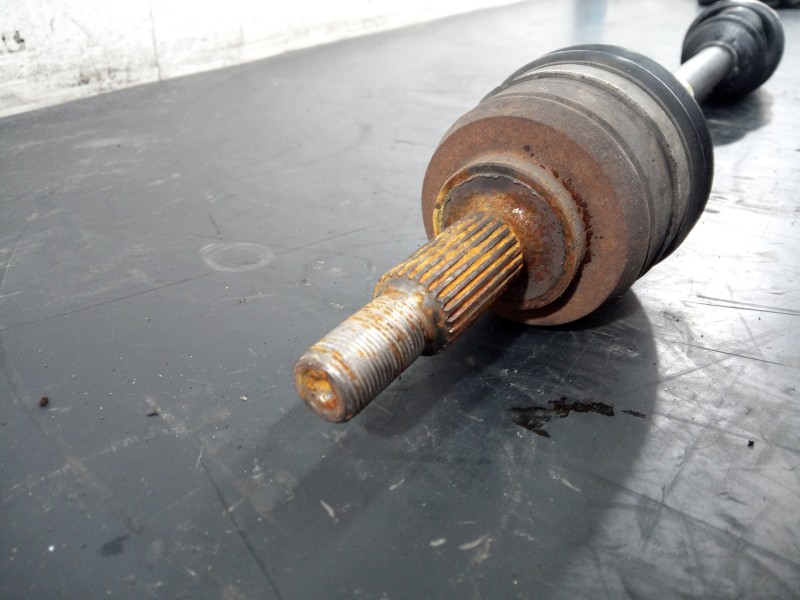 Recambio de transmision delantera derecha para renault scenic iii dynamique referencia OEM IAM 391006777R  P1-A6-23