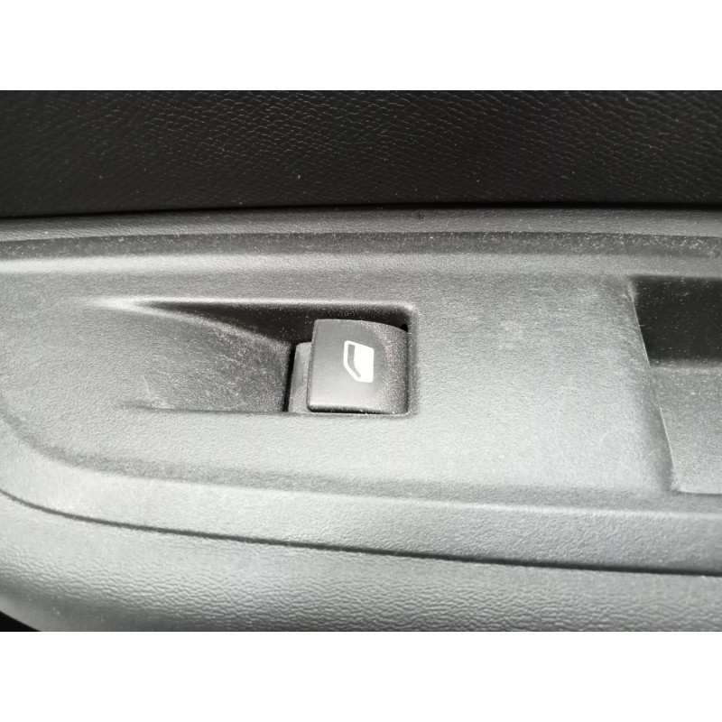 Recambio de mando elevalunas delantero derecho para citroën c4 iii seduction referencia OEM IAM   