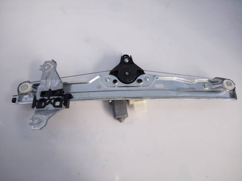 Recambio de elevalunas delantero derecho para nissan qashqai (j11) acenta referencia OEM IAM   E2-A4-49-1