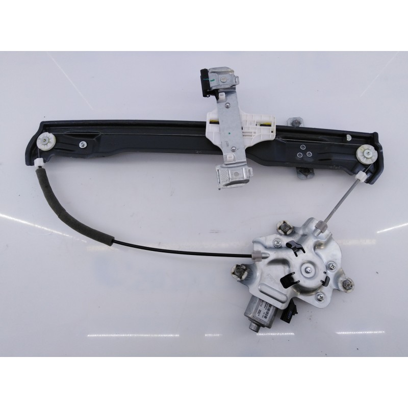 Recambio de elevalunas delantero izquierdo para ssangyong tivoli premium 4x2 referencia OEM IAM 98810X1010 001100560954 E1-B3-4-