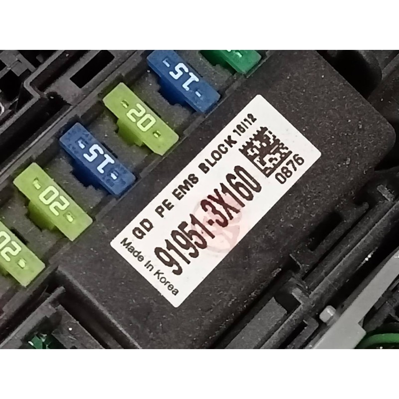 Recambio de caja reles / fusibles para hyundai i30 (gd) trend referencia OEM IAM 919513X160  