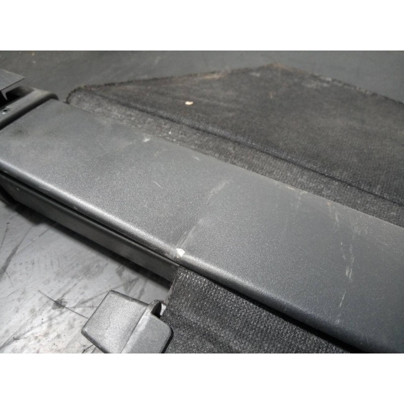 Recambio de bandeja trasera para ssangyong tivoli crystal 4x2 referencia OEM IAM   P2-A2-26