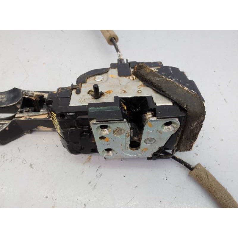 Recambio de cerradura puerta trasera derecha para nissan pulsar (c13) acenta referencia OEM IAM   E2-A4-33-1