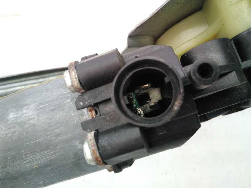 Recambio de elevalunas delantero izquierdo para renault kangoo profesional referencia OEM IAM 402087A  E1-A1-22-2