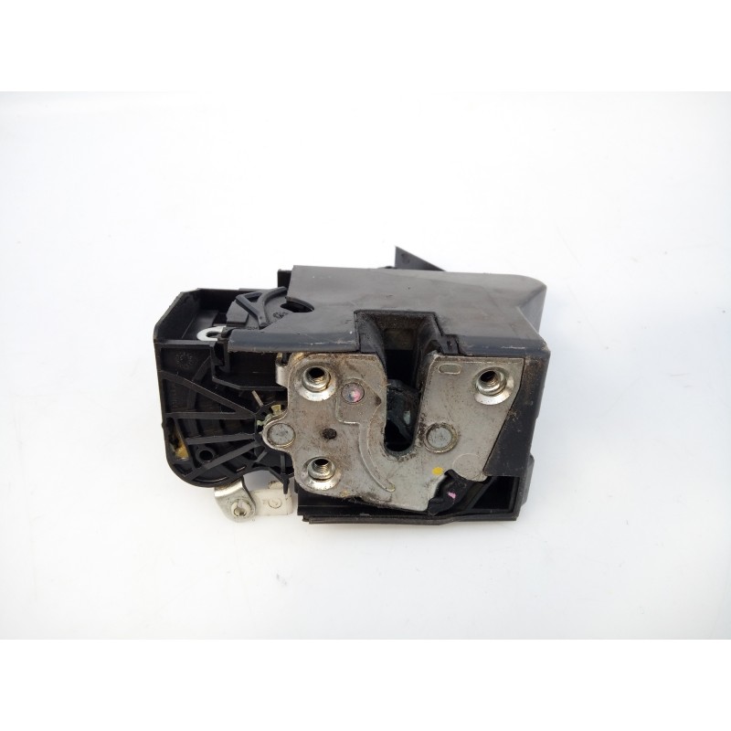 Recambio de cerradura puerta delantera derecha para dacia sandero stepway referencia OEM IAM 8050026816R  E1-A1-35-1