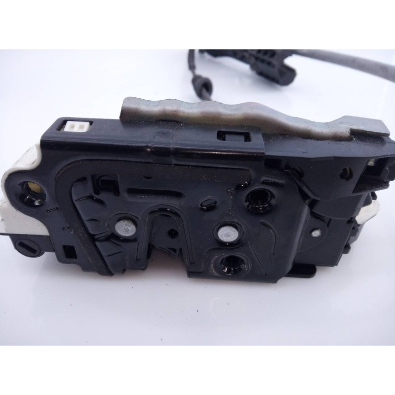 Recambio de cerradura puerta delantera derecha para skoda yeti active referencia OEM IAM 5K1837016B  E1-A5-4-1