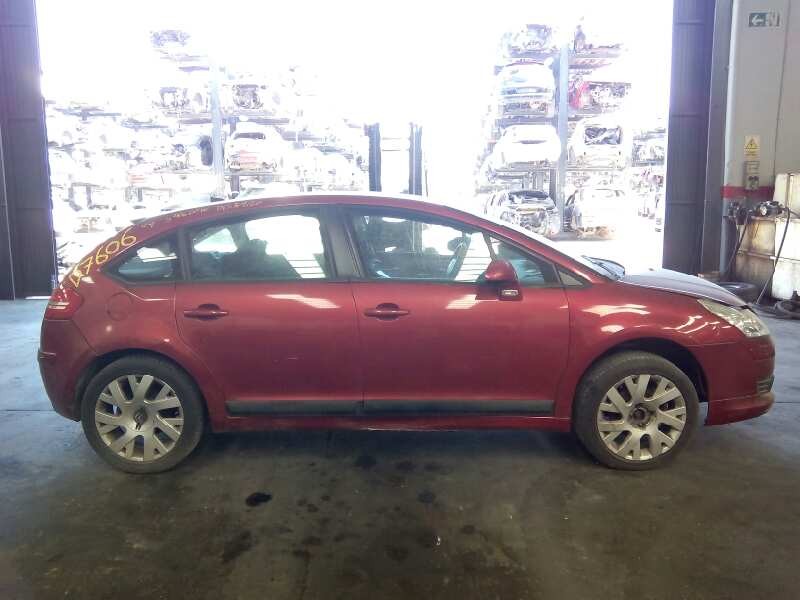 citroen c4 berlina del año 2006