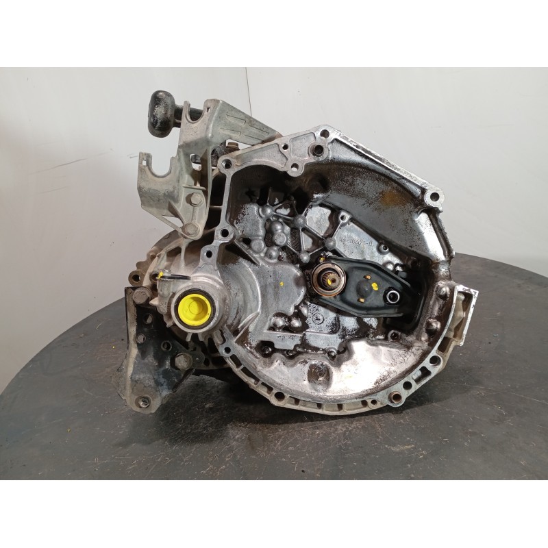 Recambio de caja cambios para citroën c3 1.4 referencia OEM IAM 20CP15  M1-B2-83