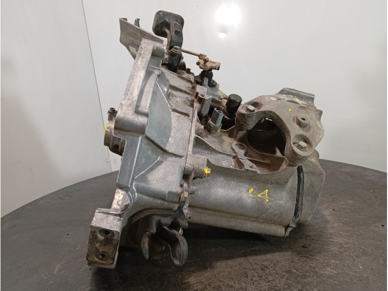 Recambio de caja cambios para citroën c3 1.4 referencia OEM IAM 20CP15  M1-B2-83