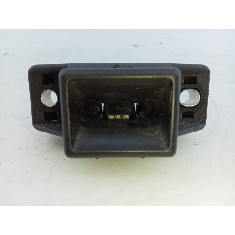 Recambio de cerradura maletero / porton para dacia sandero stepway referencia OEM IAM   E1-A1-49-2