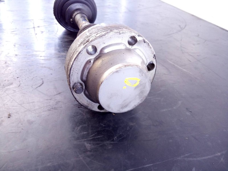 Recambio de transmision trasera derecha para volkswagen touareg (7la) tdi v10 referencia OEM IAM 7L6407271A  P1-A6-35