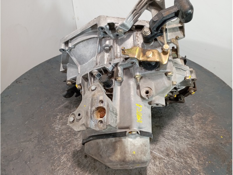 Recambio de caja cambios para citroën c3 1.4 referencia OEM IAM 20CP15  M1-B2-83