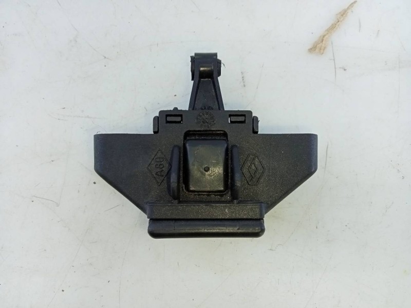 Recambio de cerradura maletero / porton para dacia sandero stepway referencia OEM IAM   E1-A1-49-2