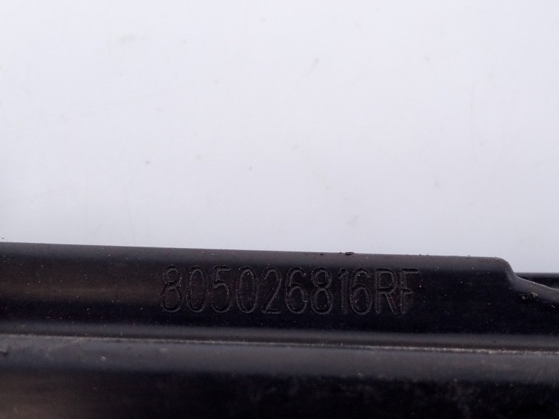 Recambio de cerradura puerta delantera derecha para dacia sandero stepway referencia OEM IAM 805026816RF  E1-A1-27-2