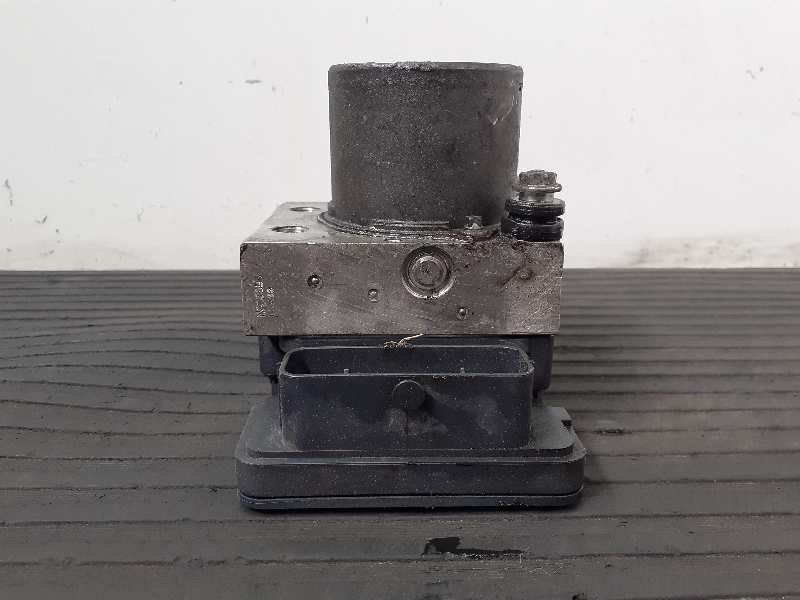 Recambio de abs para iveco daily furgón fg h2 33 s ... v batalla 3520 referencia OEM IAM 2265106516 0265956214 P3-A8-7-2