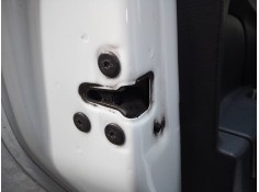 CERRADURA PUERTA TRASERA IZQUIERDA 