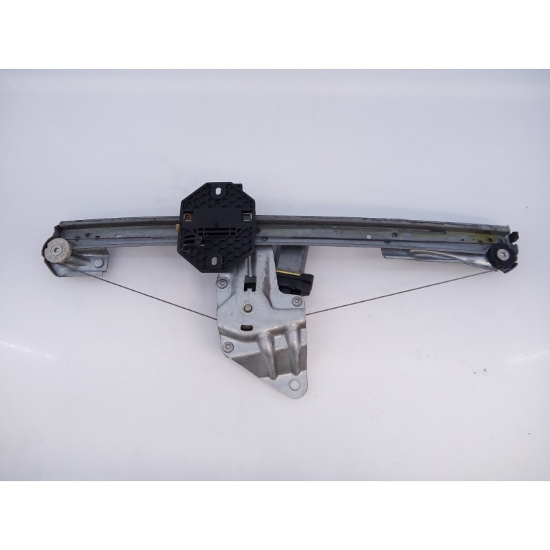 Recambio de elevalunas delantero derecho para dacia sandero stepway referencia OEM IAM M13616C00  E1-A1-24-2