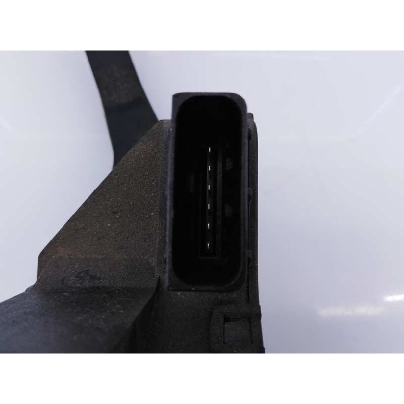 Recambio de pedal acelerador para iveco daily furgón fg h2 33 s ... v batalla 3520 referencia OEM IAM 5801333490  E3-B6-46-1