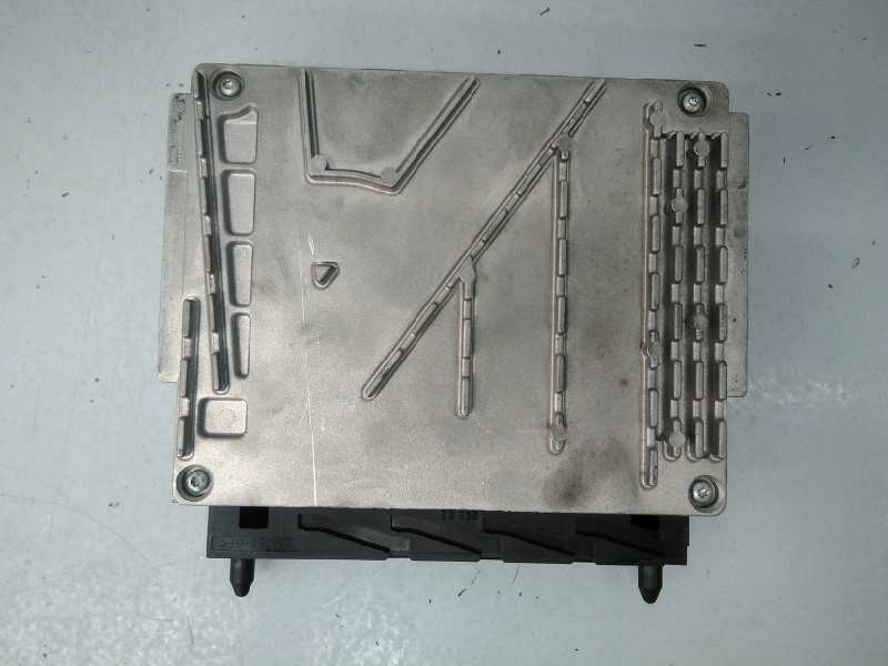 Recambio de centralita motor uce para volvo xc90 d5 referencia OEM IAM 0281011078 30637733 E3-B5-49-3