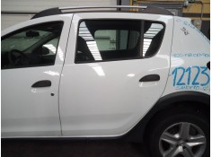 PUERTA TRASERA IZQUIERDA 