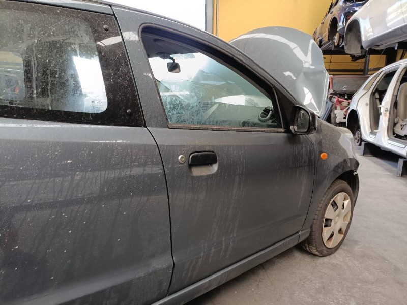 Recambio de puerta delantera derecha para suzuki alto amf 310 ga referencia OEM IAM   