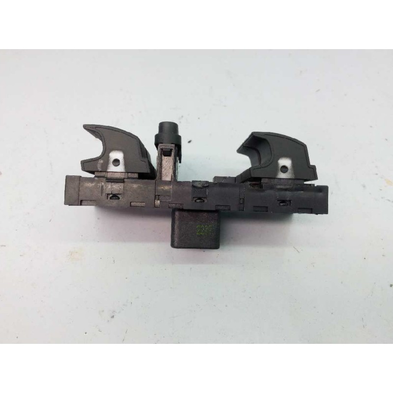 Recambio de mando elevalunas delantero izquierdo para volkswagen touareg (7l6) v6 tdi referencia OEM IAM 7L6959857E  E2-A1-18-2