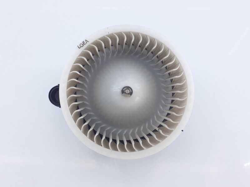 Recambio de ventilador calefaccion para hyundai i30 (gd) tecno bluedrive referencia OEM IAM F00S383474  E3-A3-14-4